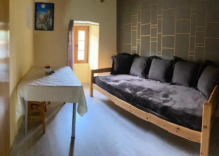 Semesterbostad Casa Flores *